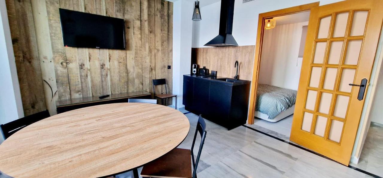 Plaza Santa Ana Apartment Benidorm Ngoại thất bức ảnh
